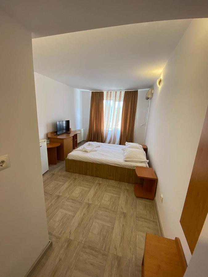 Hotel Gorj Târgu Jiu Exteriér fotografie