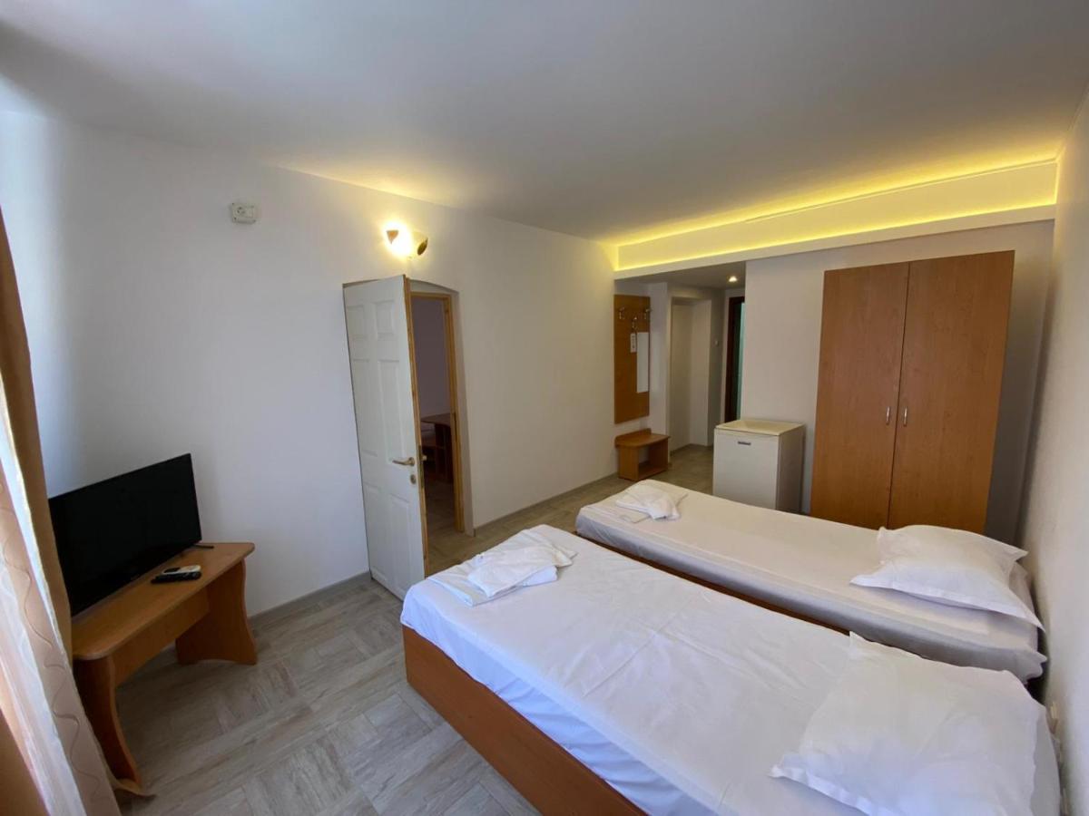 Hotel Gorj Târgu Jiu Exteriér fotografie