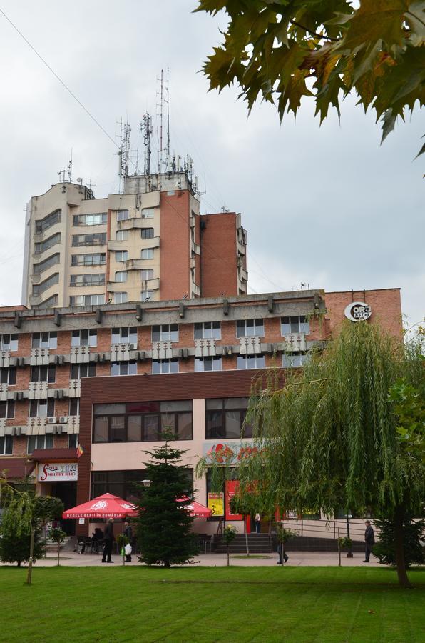 Hotel Gorj Târgu Jiu Exteriér fotografie