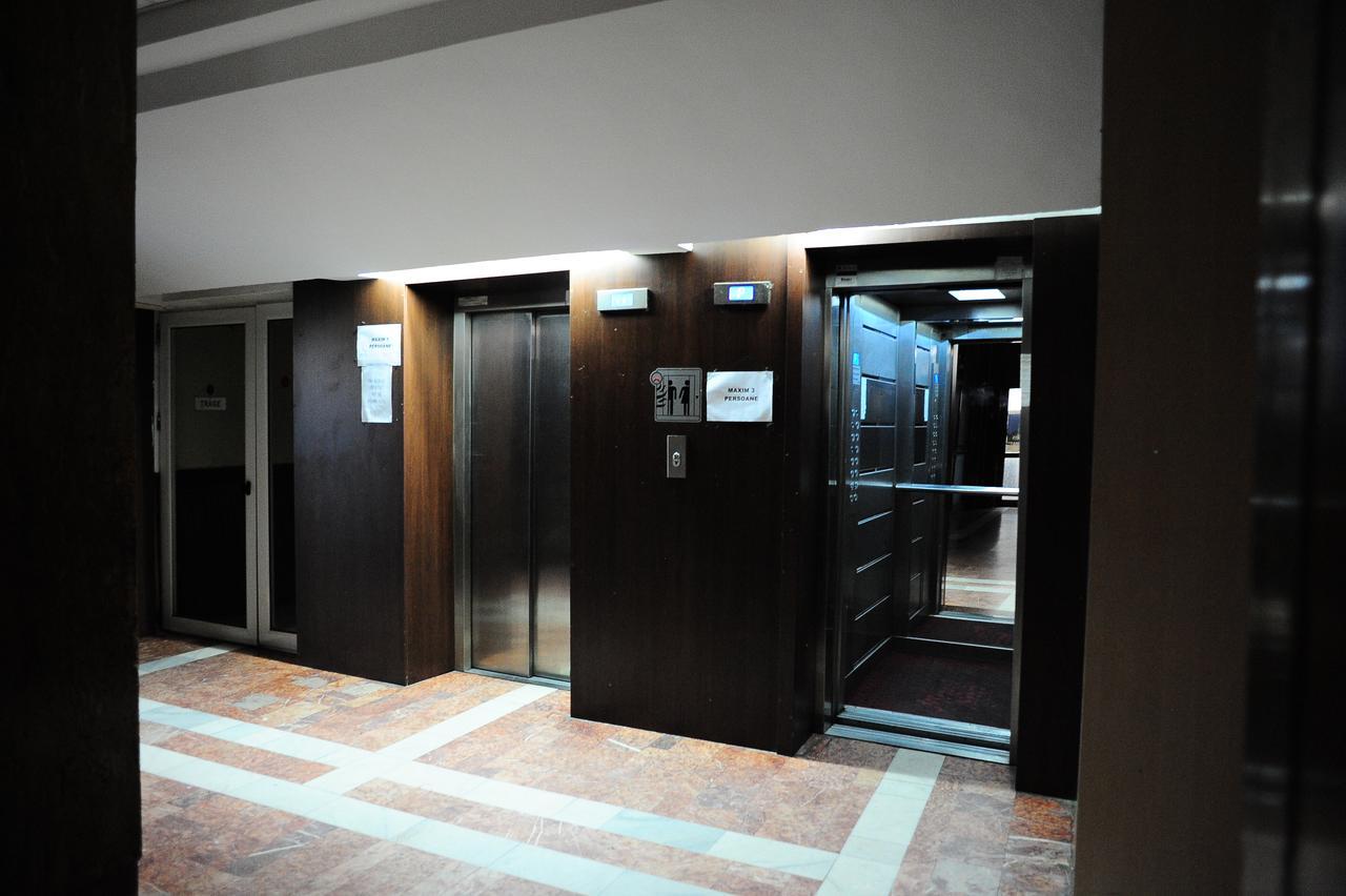 Hotel Gorj Târgu Jiu Exteriér fotografie